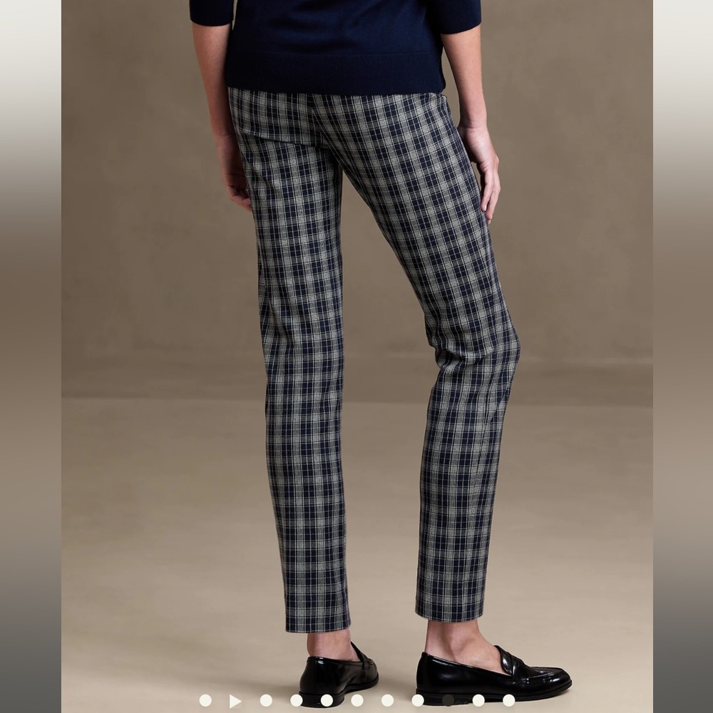 Banana Republic Factory - Sloan Slim 14 Blue Plaid pant - Picture 2 of 6